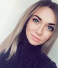 Rencontre Femme : Evgenia, 27 ans à Ukraine  Киев